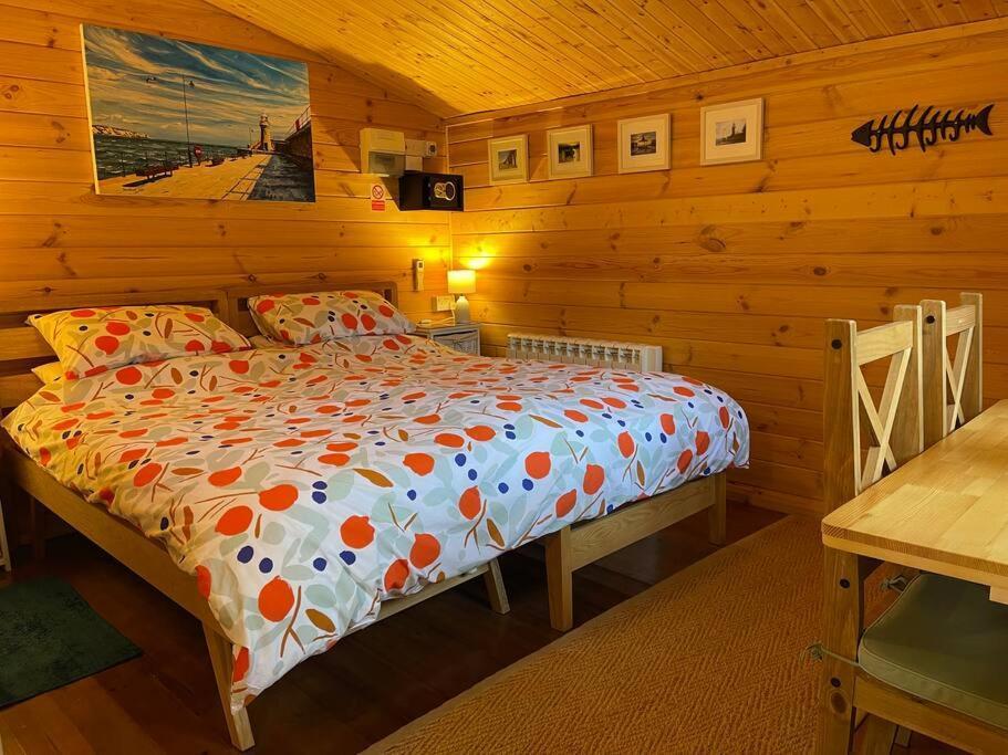 Cosy Cabin, Hidden From The Main House - Sleeps 2 - Ev * Hawkinge