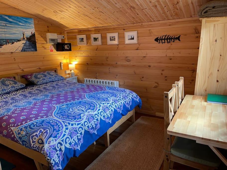 Cosy Cabin, Hidden From The Main House - Sleeps 2 - Ev * Hawkinge